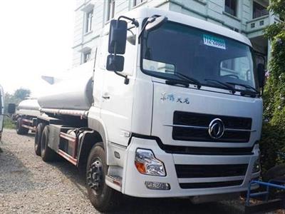Xe chở xăng dầu 16 khối Dongfeng nhập khẩu