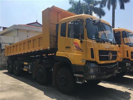 Xe tải 4 chân Dongfeng Hoàng Huy