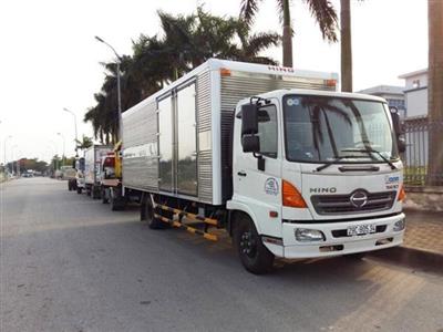 Xe tải thùng 6,4 tấn Hino