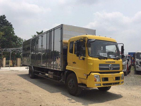 Xe tải thùng kín Dongfeng Hoàng Huy thùng dài 9,3m